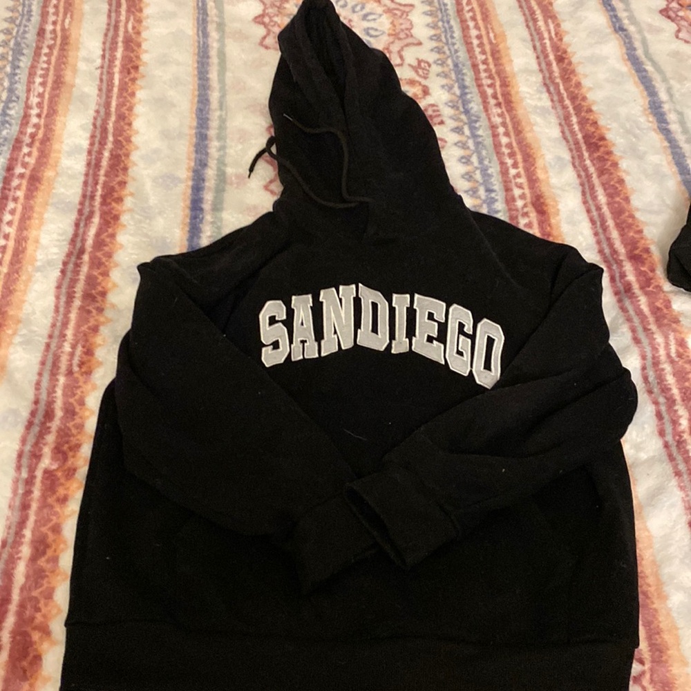 oversized hoodie